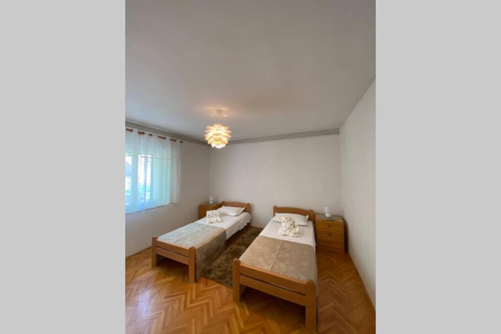 Comfy Apartment In A Quiet Neighborhood شيبينيك المظهر الخارجي الصورة