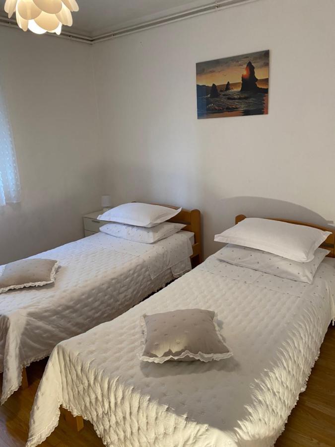 Comfy Apartment In A Quiet Neighborhood شيبينيك المظهر الخارجي الصورة